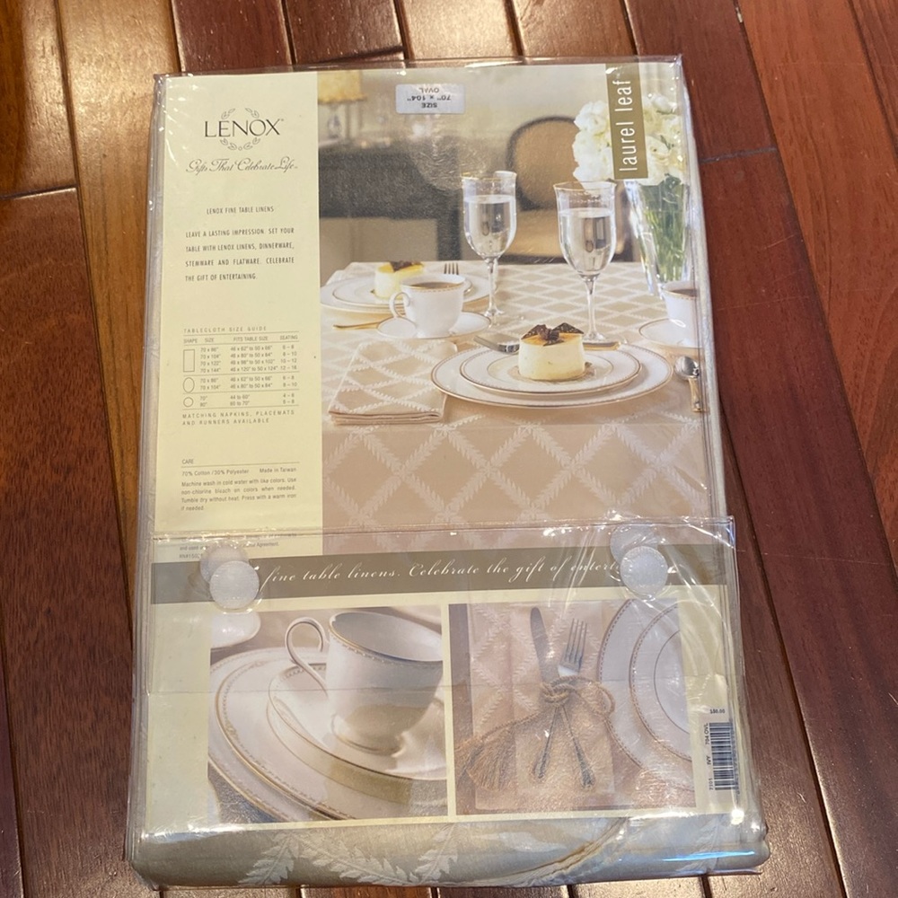 Lenox Laurel Leaf Fine Oval Table Linens